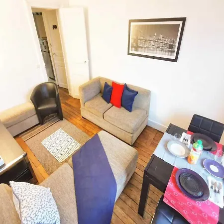 Montmartre, Amazing Bright Flat With Unique View On Paris Monuments