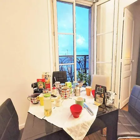 Montmartre, Amazing Bright Flat With Unique View On Paris Monuments פריז