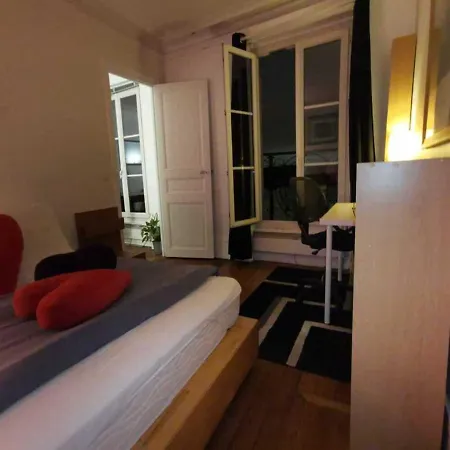 דירה Montmartre, Amazing Bright Flat With Unique View On Paris Monuments